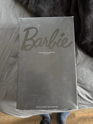 Mattel Barbie Stephen Burrows Alazne Doll (X8279) - Image 1 of 4