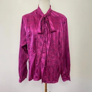 Vintage 80s Pink Retro Ladylike Pussybow Office Siren Satin Secretary Blouse M/L - Picture 1 of 5