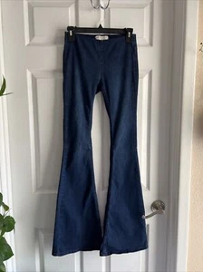 24 Free People Penny Pull On Flare Jeans Dark Wash Stretch Low Rise Boho Denim - Picture 1 of 4
