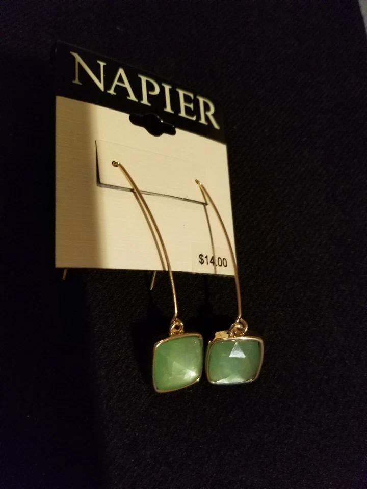 Pendientes Napier  Foto 1 de 1