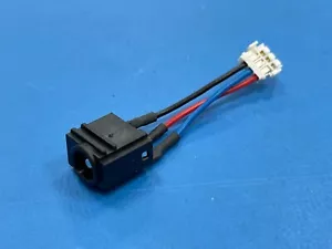 Fujitsu Lifebook U772 DC-IN DC Power Jack with Cable - Picture 1 of 7