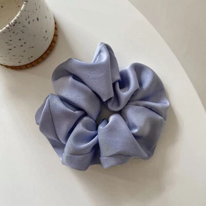 Satin Shiny Hairband for Women Elastic Rubber Band Hair Ring Scrunchies Hold ca - Picture 1 of 19