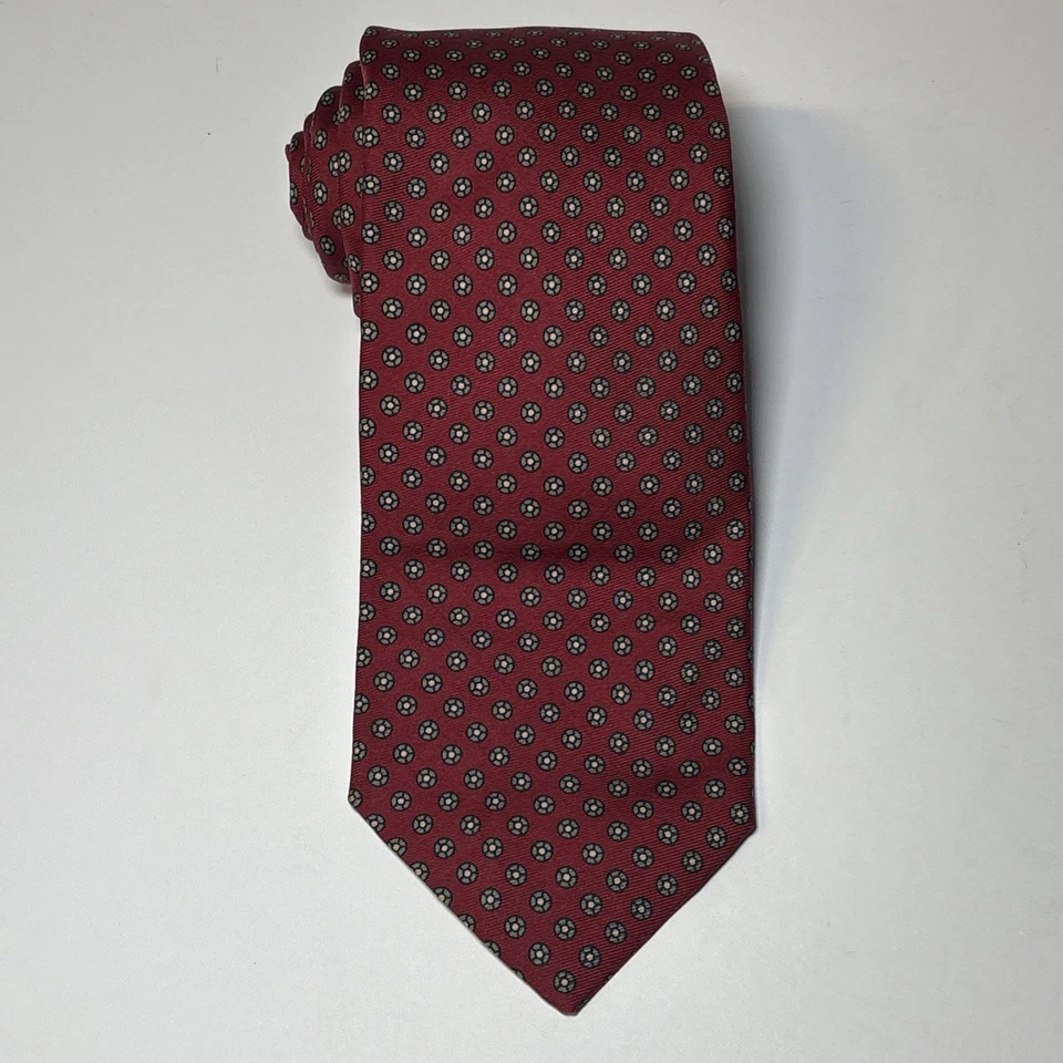 Gravata masculina vintage Brooks Brothers vermelha floral feita nos EUA 55,5” x 3,25” - Imagem 1 de 4