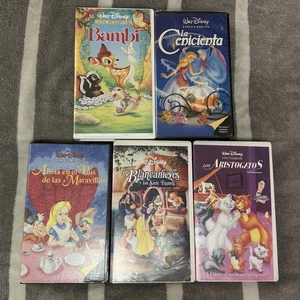 Lot 5 Walt Disney VHS Classics in Spanish Cinderella Bambi Wonderland Snow White - Picture 1 of 8