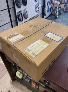 1994-1997 VFR750F RH upper cowl - Picture 1 of 7