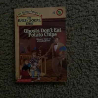 BUILD YOUR OWN LOT: The Adventures of the Bailey School Kids - Paperback Foto 1 de 4