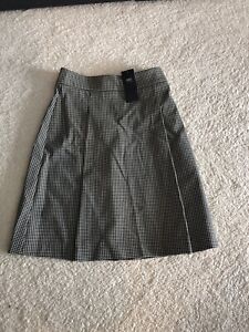 M&S BNWT Ladies Size 8 (long) Black/white Skirt