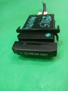 94 95 96 97 98 Ford Mustang Rear Window Defroster Switch w/har GT SVT Cobra 4.6L - Foto 1 di 6