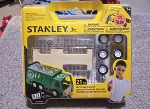 Stanley Jr. Recycling Truck Kit - Picture 1 of 2
