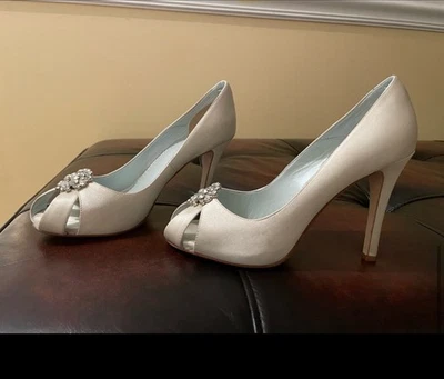 Grazia Wedding Shoes size 8 - Image 1 of 2