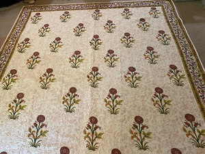 Quilt Floral Lots Of Quilting Border Around Queen 98" x 80" Very Nice - Picture 1 of 17