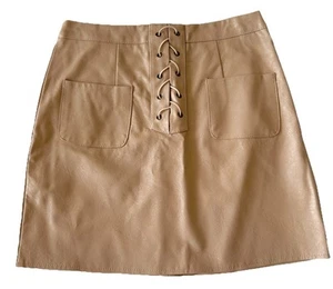 Mint valley Size 8 Ladies Beige Pink Soft Faux Leather Skirt - Picture 1 of 3