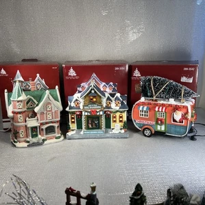 Zauberwald 22-teiliges Set Weihnachtsdorfanhänger, Hundebetreuung, Haus & Acc. - Bild 1 von 21