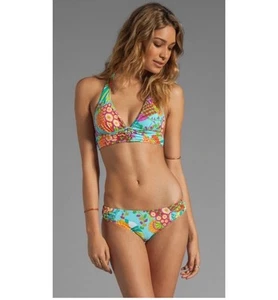 Nuevo con etiquetas Juego de Bikini Floral Trina Turk Bahía de Tokio - Talla D Portavasos Superior y Talla 10 Inferior - Imagen 1 de 8
