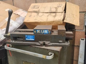 MORSA FRESATRICE KURT 6" - #D675 - Foto 1 di 14