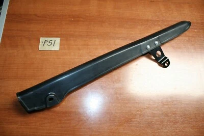  1980 Honda CM 200T Twinstar Защита цепи сзади OEM 80 F - Изображение 1 из 4