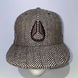 Nixon New Era 59Fifty Baseball Cap Size 7 1/2 Brown & White Herringbone - Picture 1 of 7