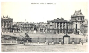 EXTERIOR OF THE PALACE IN VERSAILLES.VTG EARLY FRENCH POSTCARD*B12 - Picture 1 of 2