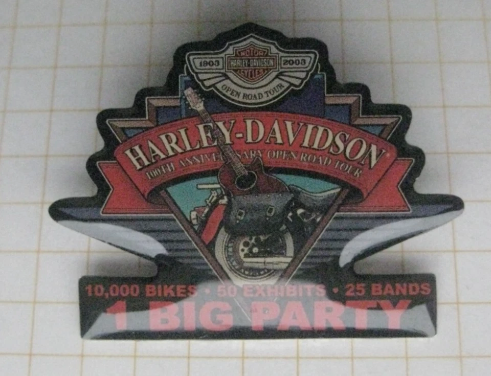 HARLEY DAVIDSON 1 BIG PARTY ................................ Motorrad Pin (271e) - Bild 1 von 1