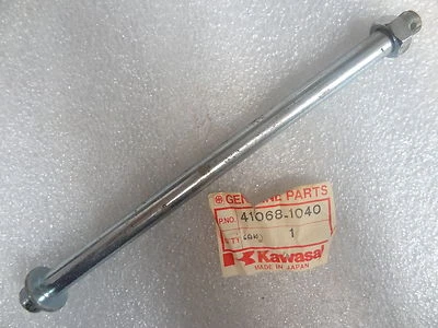Kawasaki NOS NEW 41068-1040 Rear Axle C2 D1 G3 J1 KD KH KM MC1 - Image 1 of 3