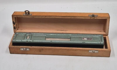 Ancien niveau à bulle de précision de la Wehrmacht par C. Stiefelmayer - Photo 1/4