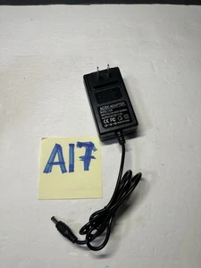 1230 Power Adapter 12V 3A - Picture 1 of 4