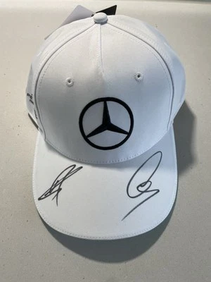 Formel 1 Mercedes-AMG Petronas Cap mit Autogr v. Lewis Hamilton & George Russell - Bild 1 von 4