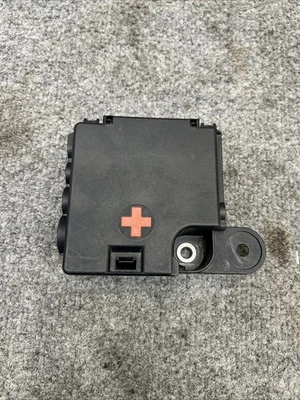 AUDI A4 S4 A5 S5 Q5 B8 2008-2017 conexión de batería caja de fusibles 8K0937517B OEM Foto 1 de 4