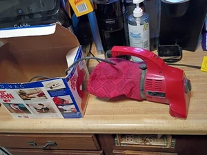 Royal Dirt Devil Hand  Vacuum Model 103 Red Made In USA works   - Picture 1 of 10