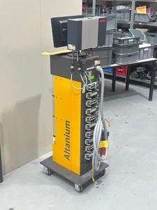 HUSKY Altanium H-F-3-DLT5-60 Mould Machine Share - Picture 1 of 17