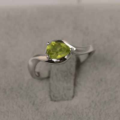 925 Sterling Silver Solitaire Peridot Ring Natural Gemstone Pear Cut Women Ring - Image 1 of 4