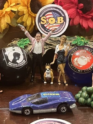 Hot Wheels Blackwalls 1974 Silver Bullet 9 1:64 púrpura diecast usado casi nuevo estado Foto 1 de 4