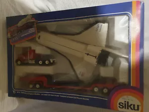 Transbordador espacial de transporte Siku 4016 cargador bajo años 80 - Imagen 1 de 8