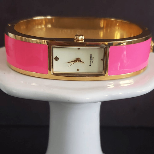 Orologio Kate Spade Carou Bracciale Hot to Trot Rosa su Base Placcata Oro
