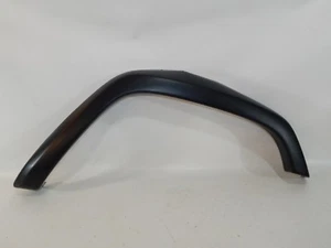 New OEM Mopar Fender Flare Wheel Well Arch Molding Front Right Hand Side - Foto 1 di 4