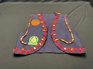 Chaleco vintage para niñas Camp Fire - cuentas e insignias - 1950 Nissiki Idaho - Imagen 1 de 5