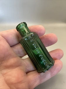 LOVELY TINY VICTORIAN POISON MEDICINE BOTTLE EMBOSSED “NOT TO BE TAKEN” - Picture 1 of 8