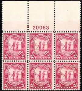US Stamps # 683 MNH Superb Wide Top Plate Block Of 6 - Picture 1 of 1