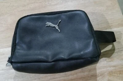 Bolso de mano Puma plateado negro 8,5" x 6" x 3" Foto 1 de 4