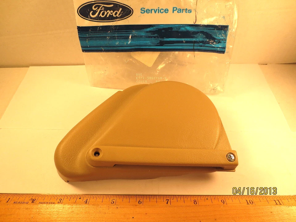 Funda Ford 1987/89 Escort & Lynx. PESTILLO TRASERO ASIENTO DELANTERO INFERIOR DERECHO, E7FZ-5862768-B Foto 1 de 3
