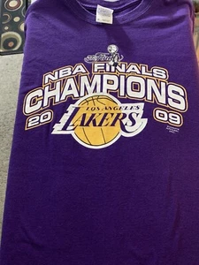 Los Angeles Lakers 2009 Champions T Shirt Mens Medium Purple NBA Finals Kobe - Picture 1 of 7