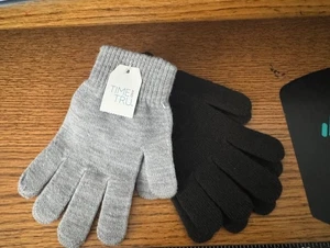 NEW time and tru womens 2 pairs winter gloves black & grey - Picture 1 of 2