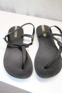 Ipanema Braid Women's Thong Flip Flop Sandals, Rubber Non-Slip Black/Gold (6 US) - Picture 1 of 7