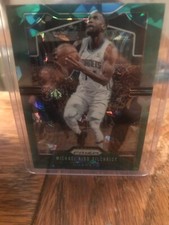 2019-20 Panini Prizm MICHAEL KIDD-GILCHRIST Hornets Green CRACKED ICE Fanatics