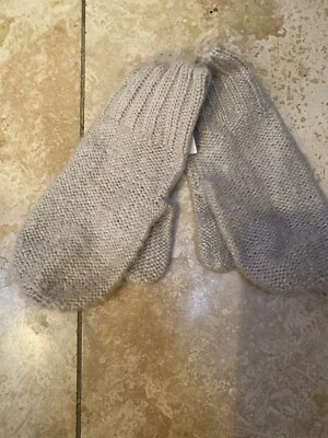 Nuevos guantes metálicos grises Gap Kids talla M Foto 1 de 4