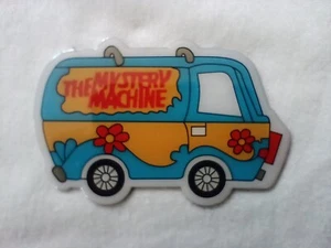 Furgoneta Mystery Machine 3 x 2 pulgadas trasera de metal - pegatina frontal de acrílico - Imagen 1 de 2