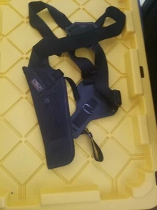 Uncle Mikes Size 3 Sidekick Hip Holster & shoulder strap - Picture 1 of 3