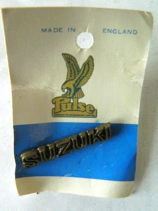 SUZUKI METAL PIN BADGE PULSE MADE IN ENGLAND NEW - Picture 1 of 1