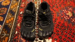 Vibram Fivefingers V-Trek Insulated Shoe 20W7801 Men's Size US 9-9.5 - Picture 1 of 8