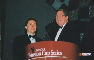 Tarjeta postal vintage de Nascar Alan Kulwicki #7 tarjeta conmemorativa carreras de autos 3 de 10 - Imagen 1 de 4